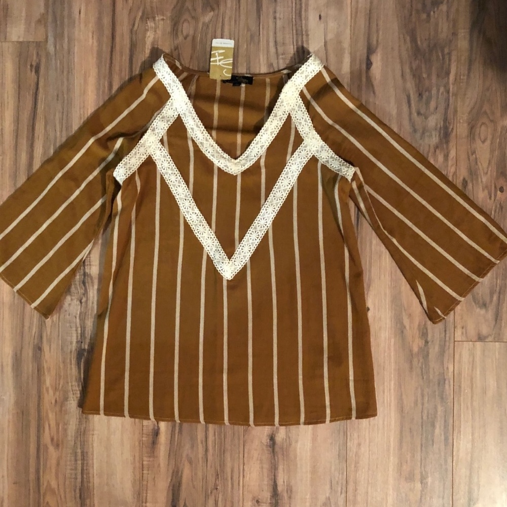 Suzanne Betro Marigold shirt!